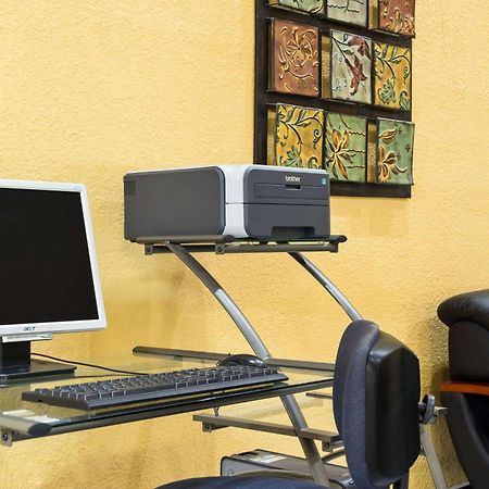 فندق سوبر 8 باي ويندام سان أنطونيو/ريفرووك أريا المظهر الخارجي الصورة